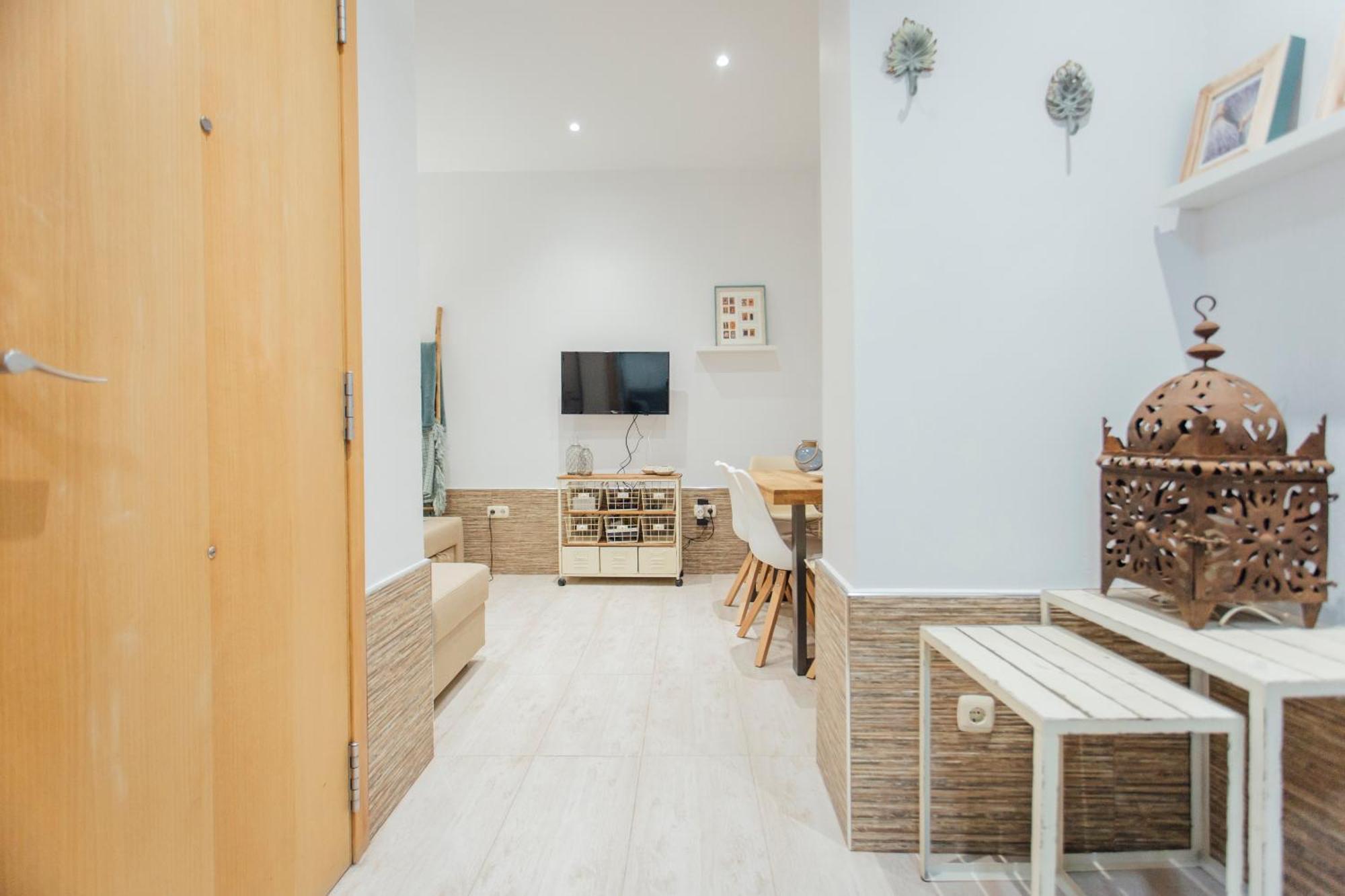 דירות סביליה Beautiful And Cozy- 1Bd 1Bth- Arenal Center מראה חיצוני תמונה